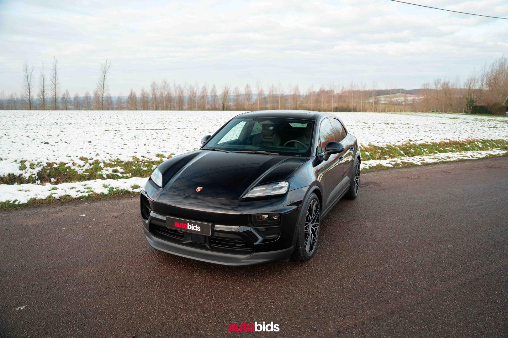 Porsche Macan 4